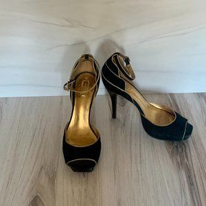 Black and gold  Report Signature heels